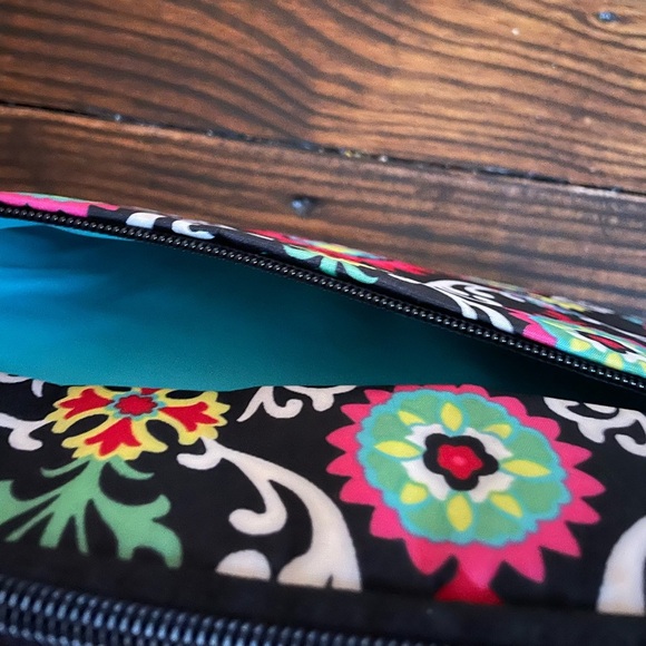 Initials Inc Tablet Case Black/Red/Yello/White Zip Closure 10.5"x8.25" - Picture 4 of 5